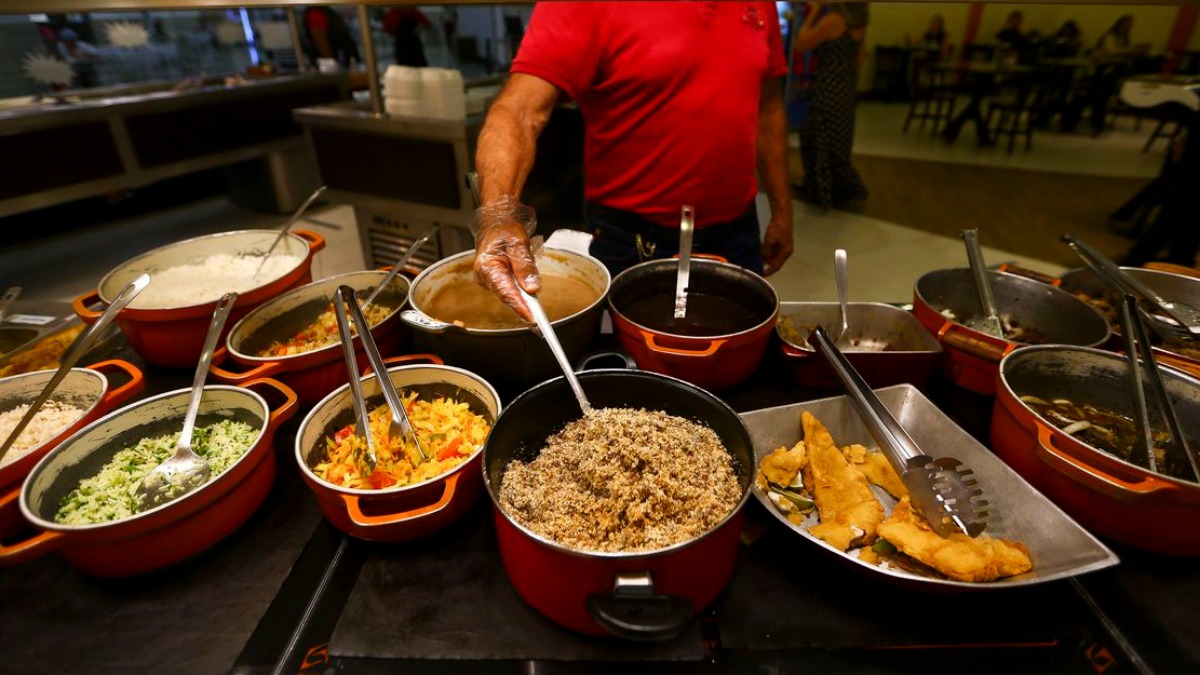 alimentação saudável fora de casa