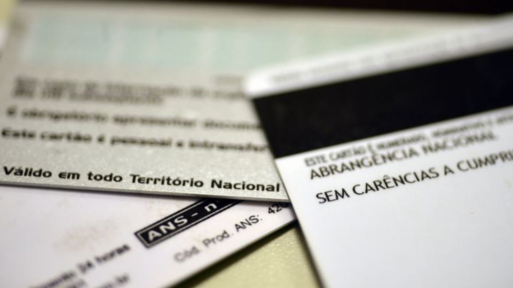 déficit financeiro Sassom