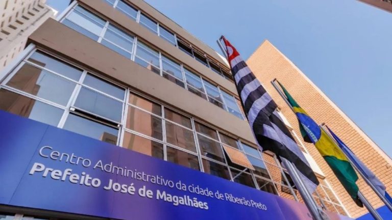 Governo Ricardo Silva tem primeiras baixas