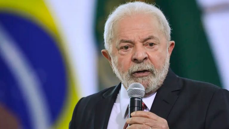 Lula veta trecho de lei que