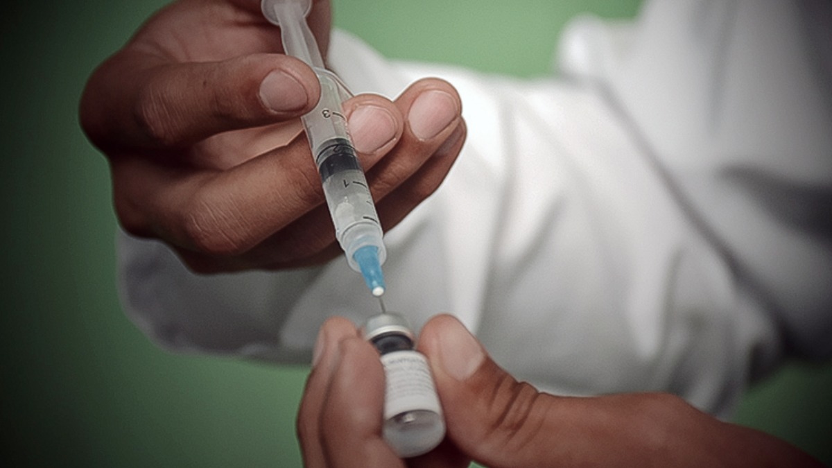 vacina dengue SUS