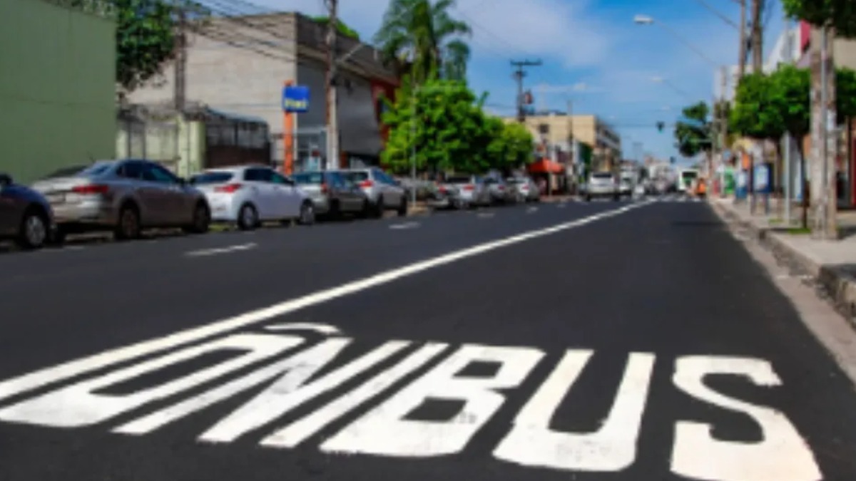 corredores de ônibus