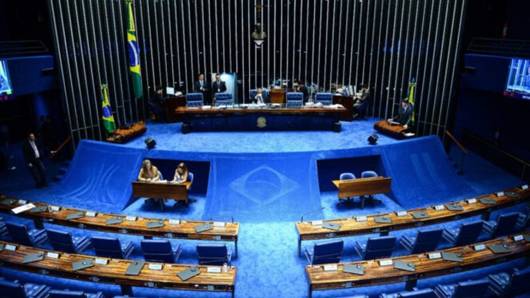 veto aumento deputados federais
