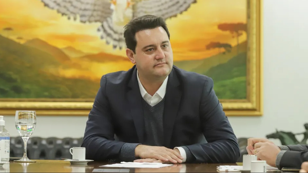 Ratinho Júnior entrevista
