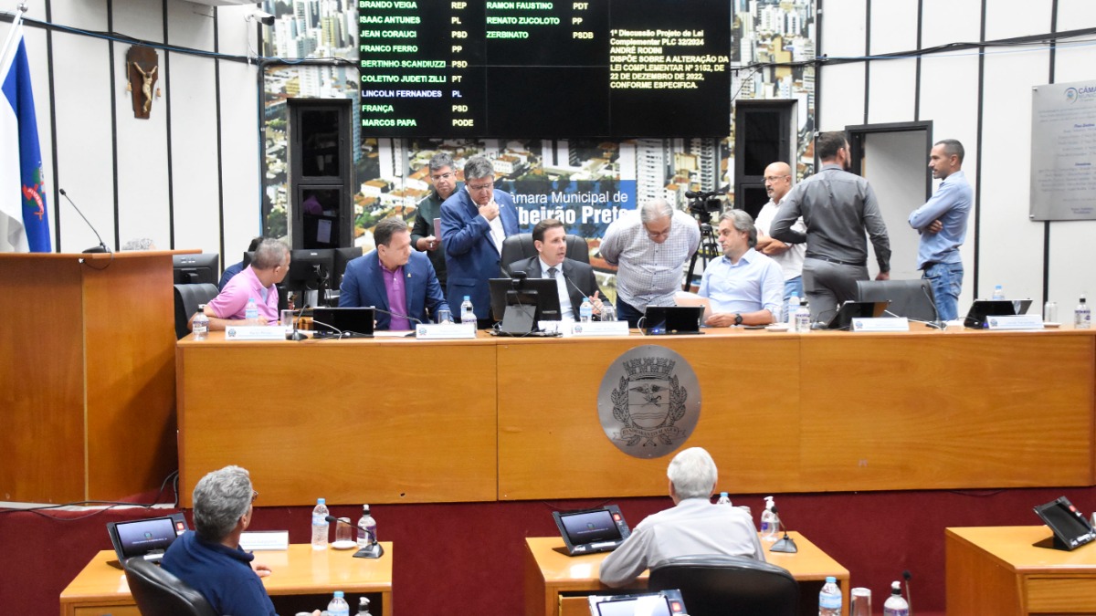 Câmara de Ribeirão aprova projeto de