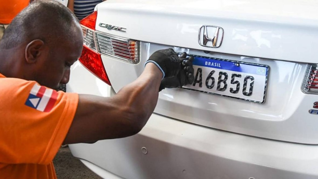 São Paulo emplaca carros