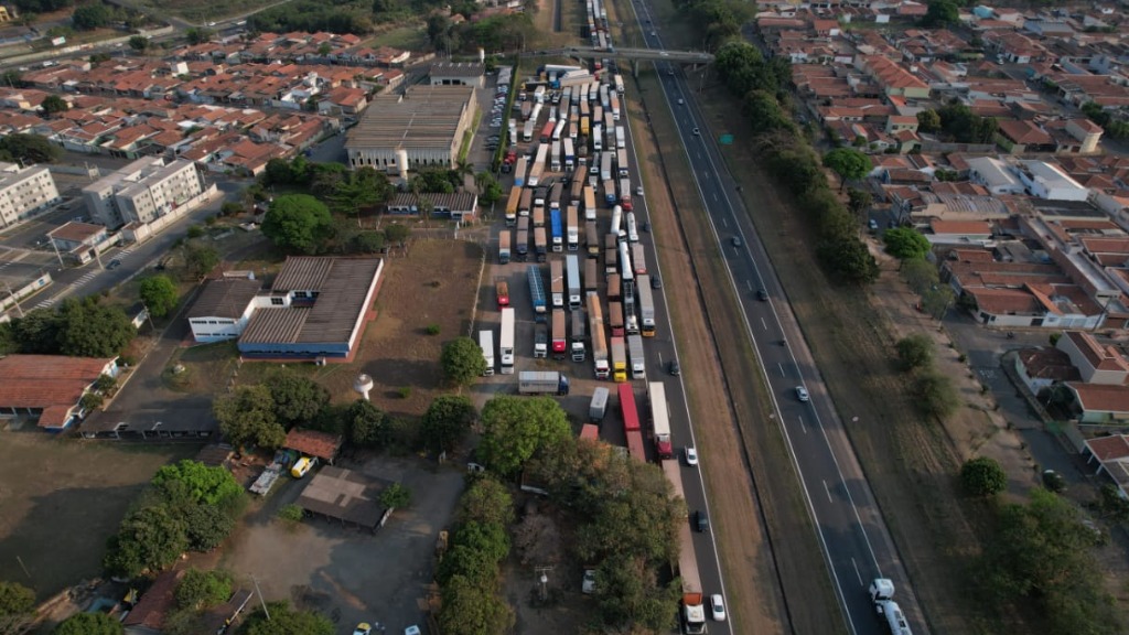 Paralisações de caminhoneiros