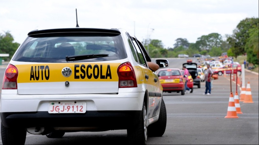 desobrigatoriedade aulas autoescolas