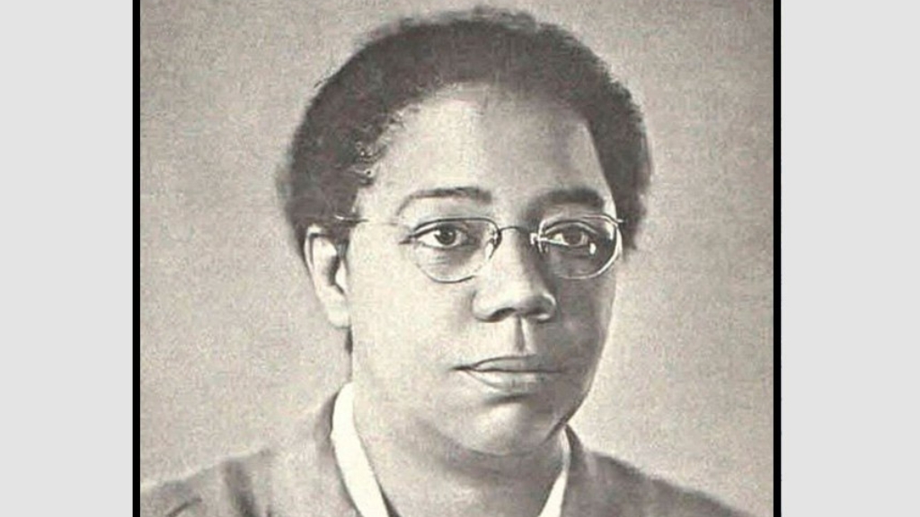 Antonieta de Barros